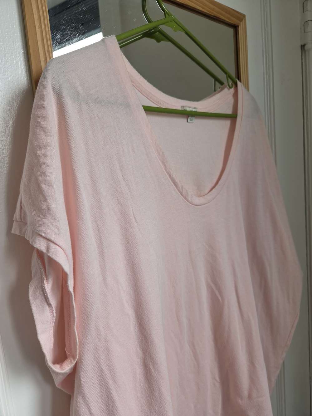 GAP Soft Pink V-Neck Tee